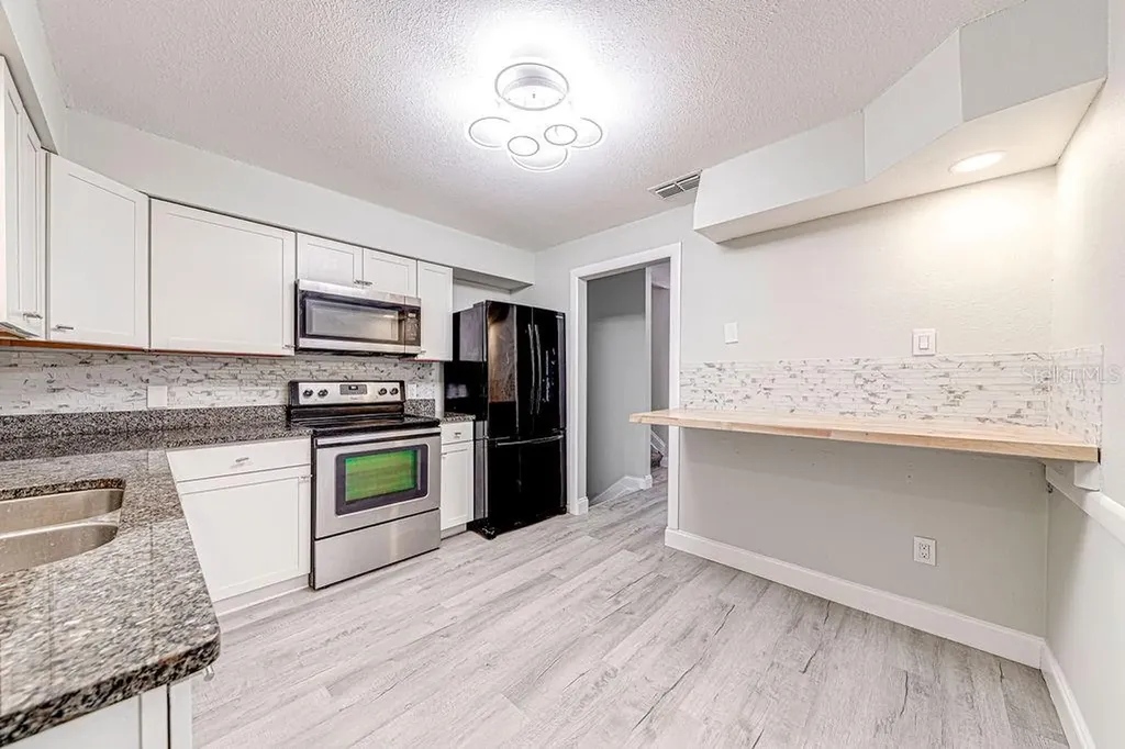 804 Judy Avenue Wildwood FL 34785