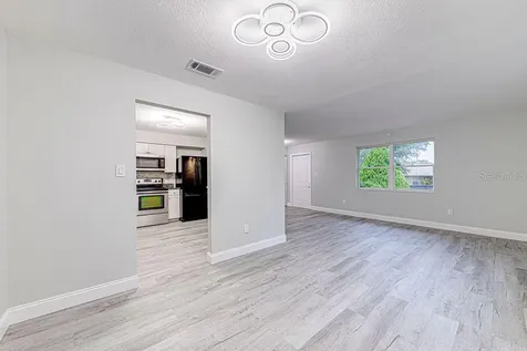 804 Judy Avenue Wildwood FL 34785