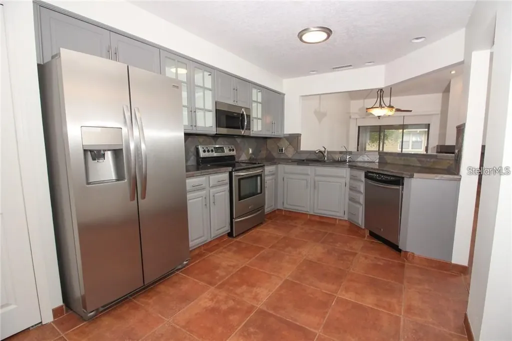 7213 Dr Phillips Boulevard Orlando FL 32819
