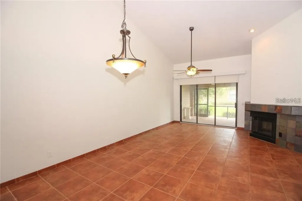 7213 Dr Phillips Boulevard Orlando FL 32819