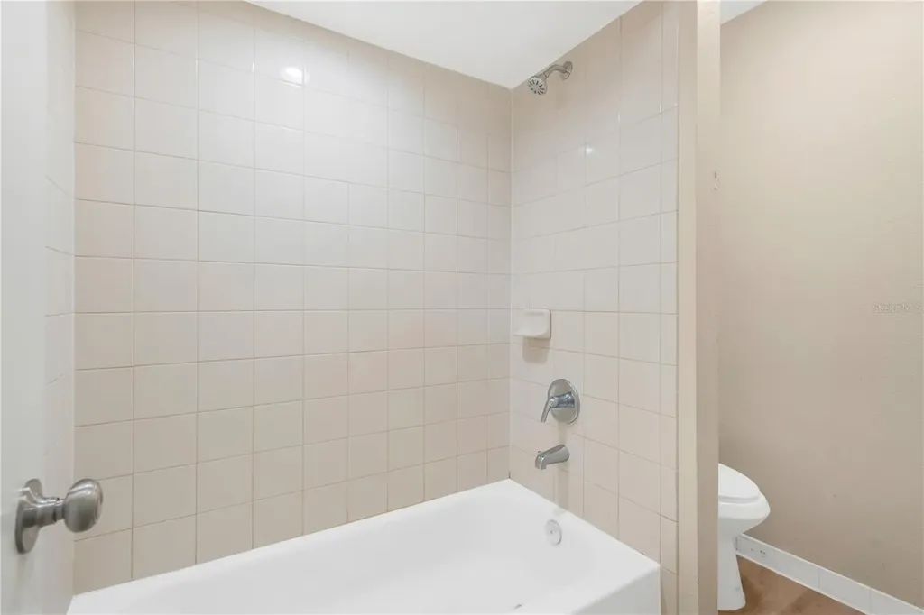 3206 Shady Glen Circle Tampa FL 33618