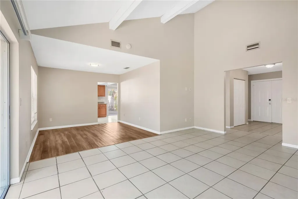 3206 Shady Glen Circle Tampa FL 33618