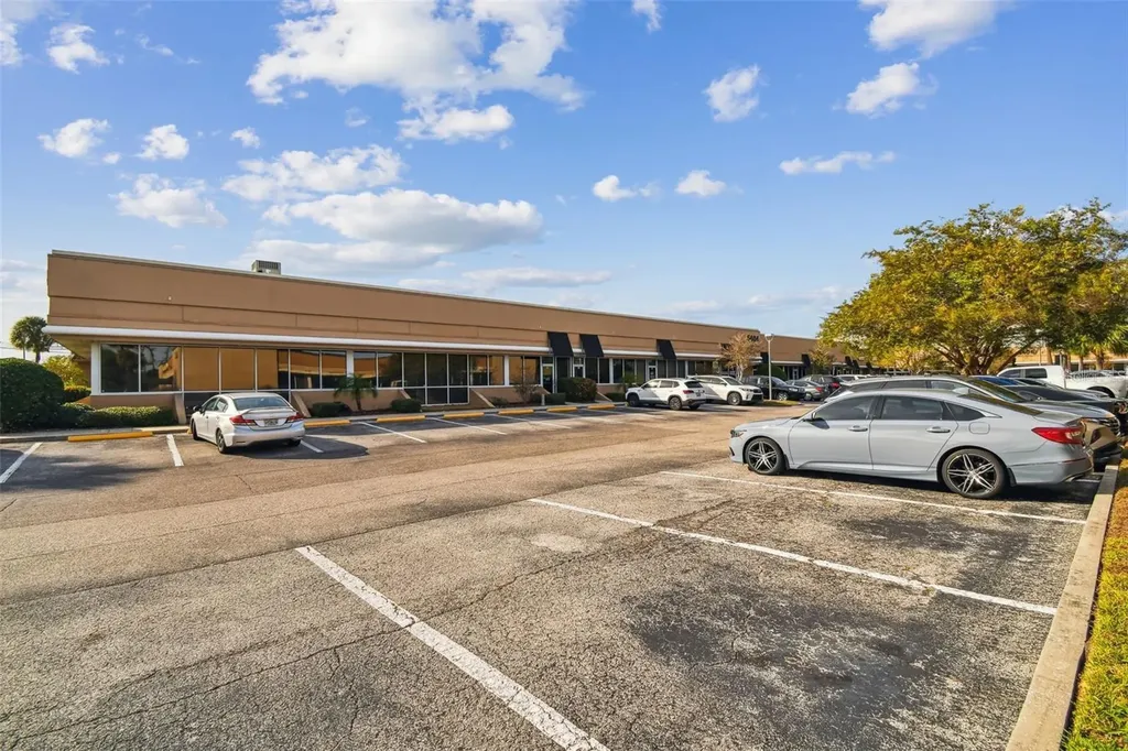5404 Hoover Boulevard Tampa FL 33634