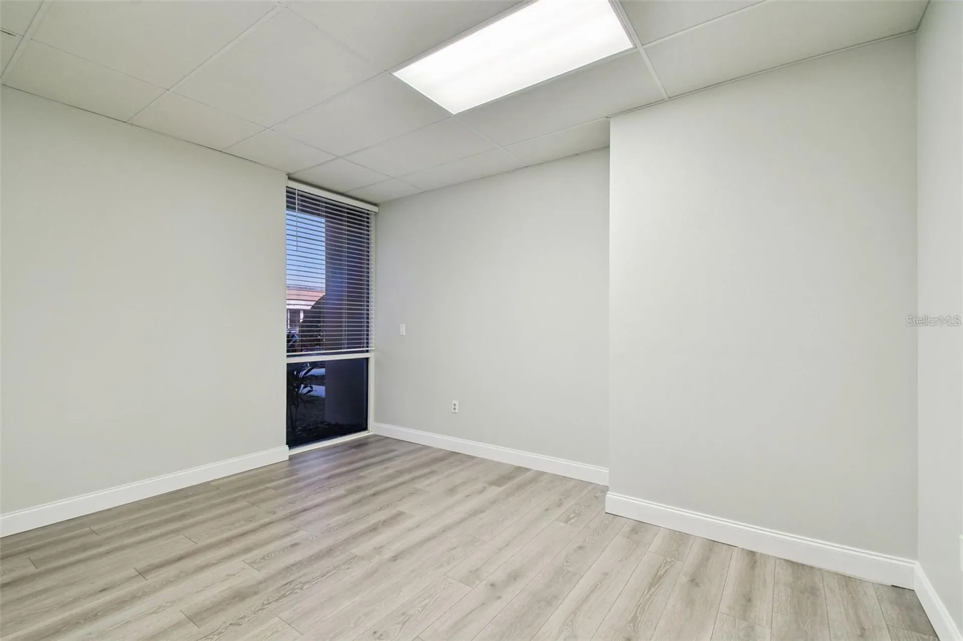 5404 Hoover Boulevard Tampa FL 33634