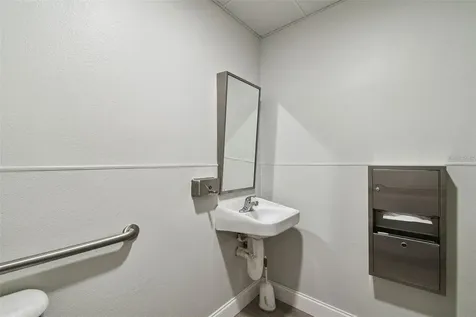 5404 Hoover Boulevard Tampa FL 33634