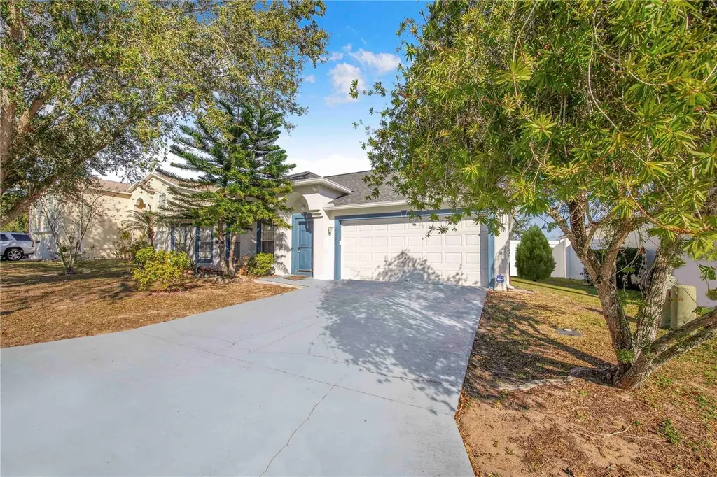 5820 Royal Hills Circle Winter Haven FL 33881