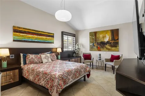 1858 Mcleary San Juan PR 00911