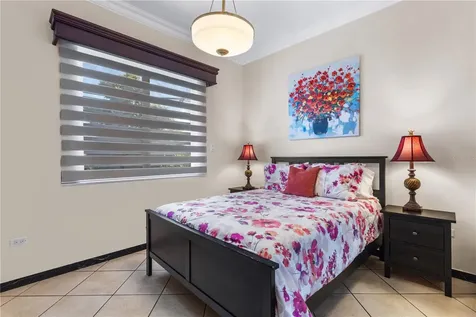 1858 Mcleary San Juan PR 00911