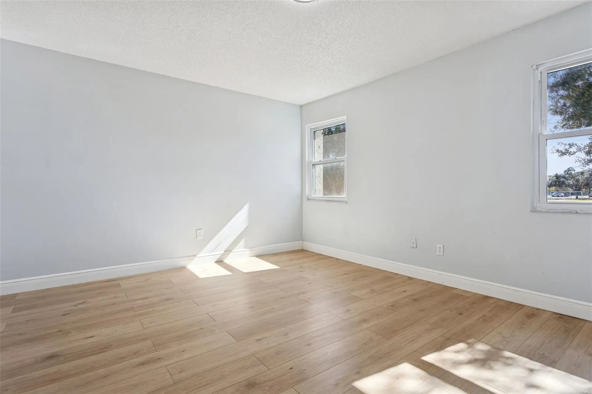 5110 Tennis Court Circle Tampa FL 33617