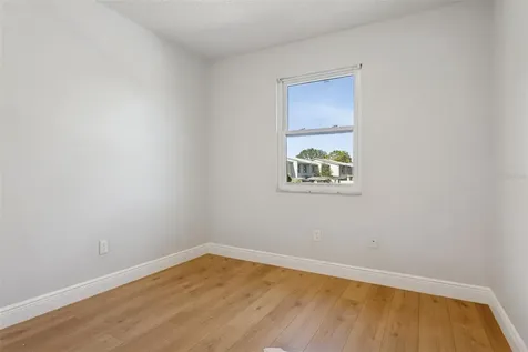 5110 Tennis Court Circle Tampa FL 33617
