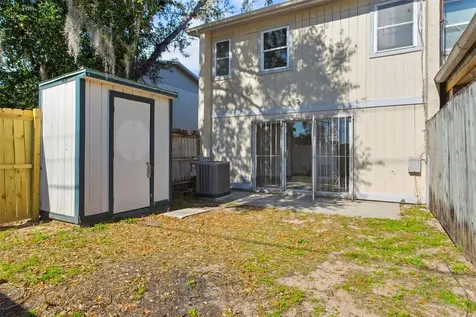 5110 Tennis Court Circle Tampa FL 33617