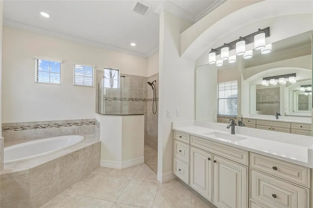 13819 Swiftwater Way Bradenton FL 34211