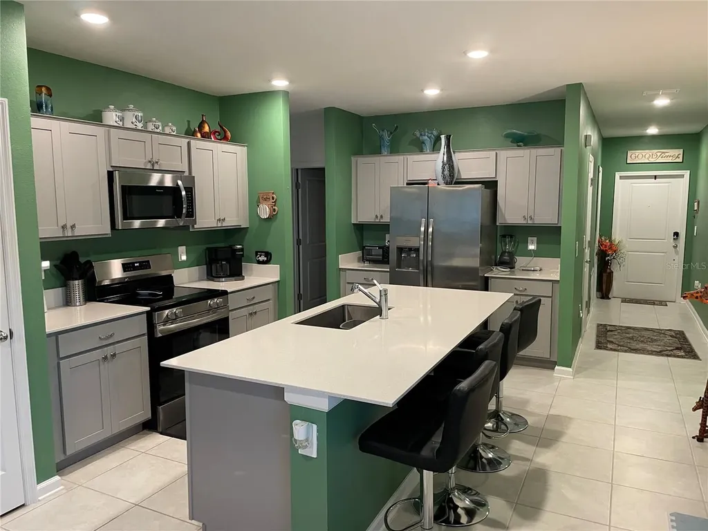 273 Hayley Street Winter Haven FL 33884