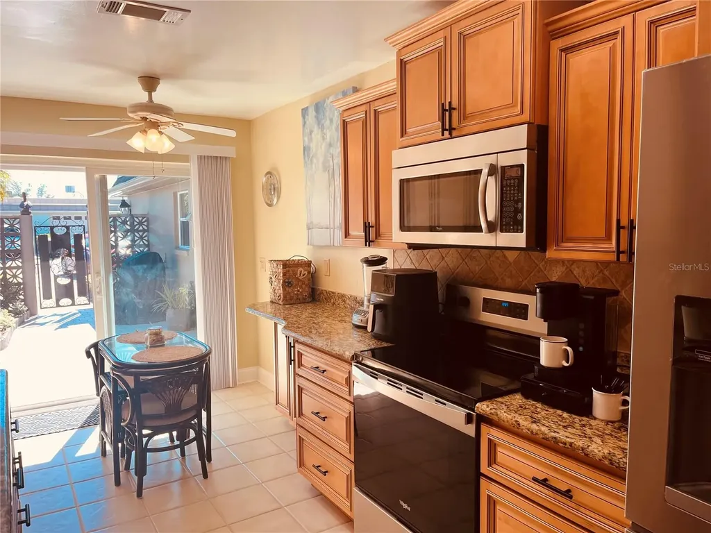 531 Boca Ciega Point Boulevard S St Petersburg FL 33708