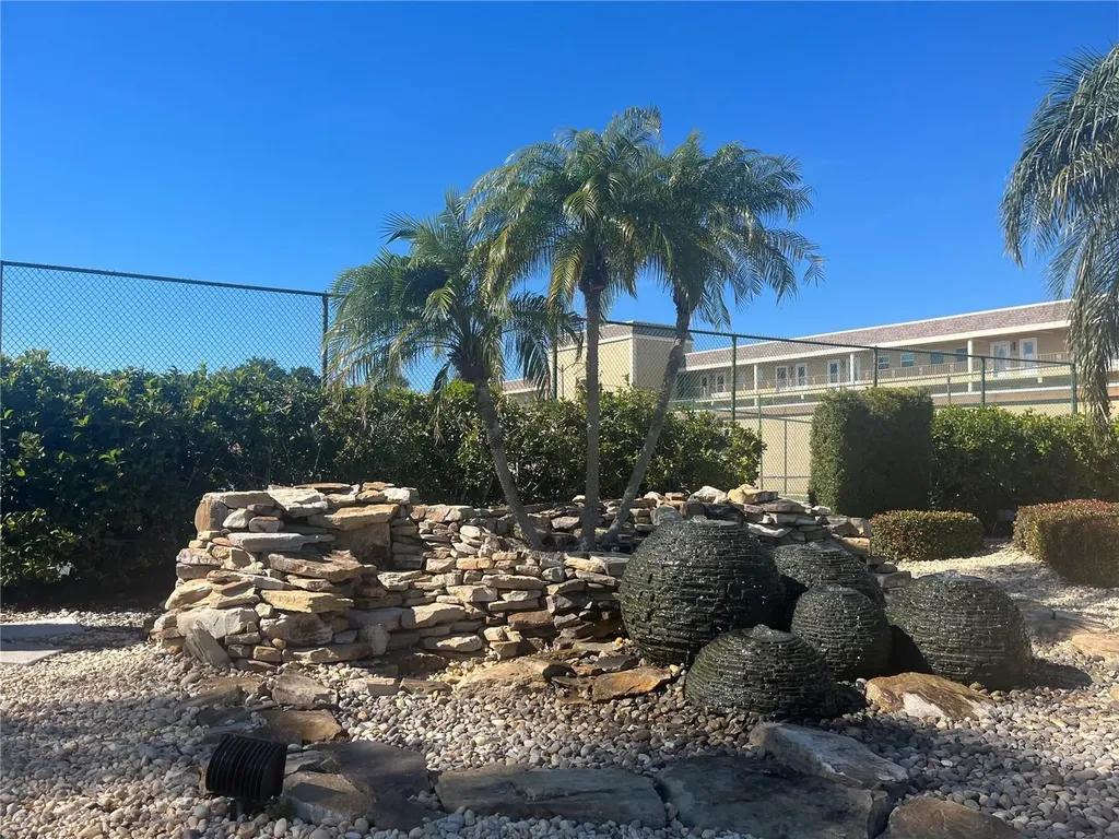 531 Boca Ciega Point Boulevard S St Petersburg FL 33708