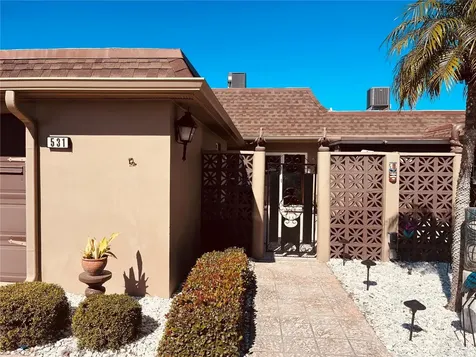 531 Boca Ciega Point Boulevard S St Petersburg FL 33708