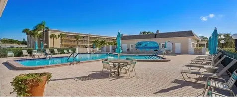 531 Boca Ciega Point Boulevard S St Petersburg FL 33708