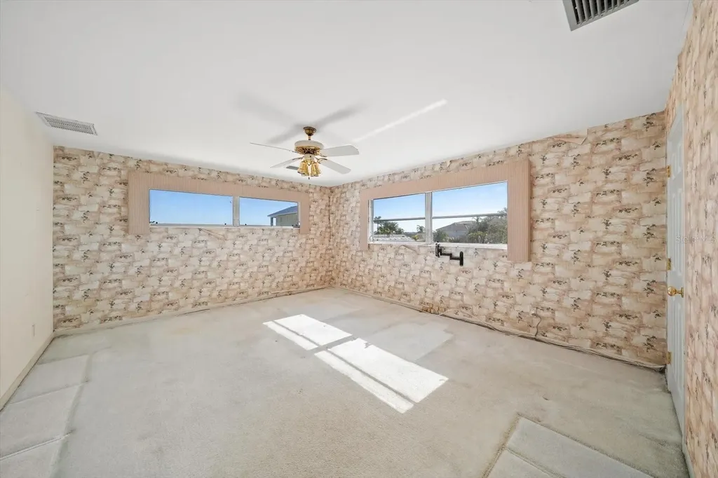 878 Harbor Island Clearwater Beach FL 33767