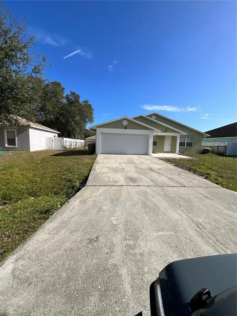 1379 Burnley Court Kissimmee FL 34758