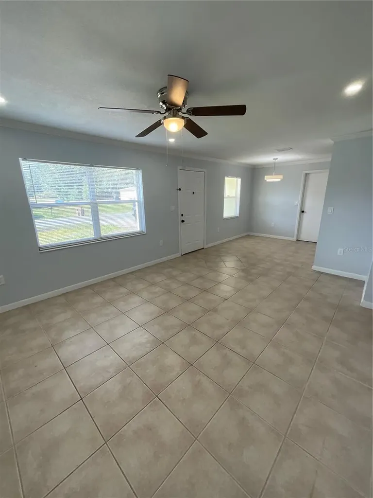1379 Burnley Court Kissimmee FL 34758