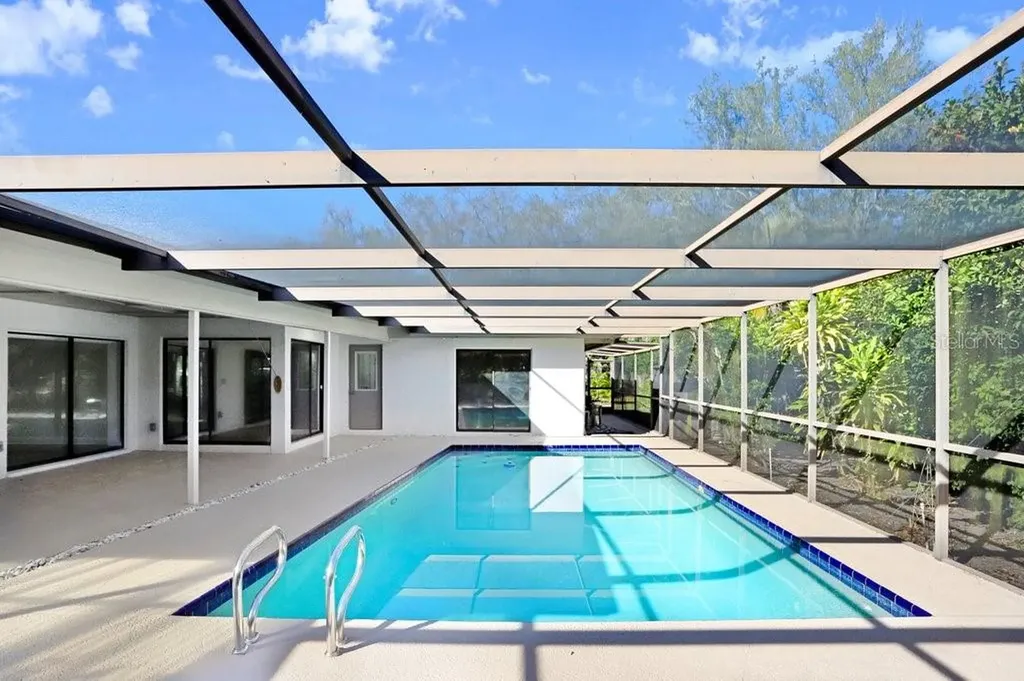 3039 Sandpiper Court Clearwater FL 33762