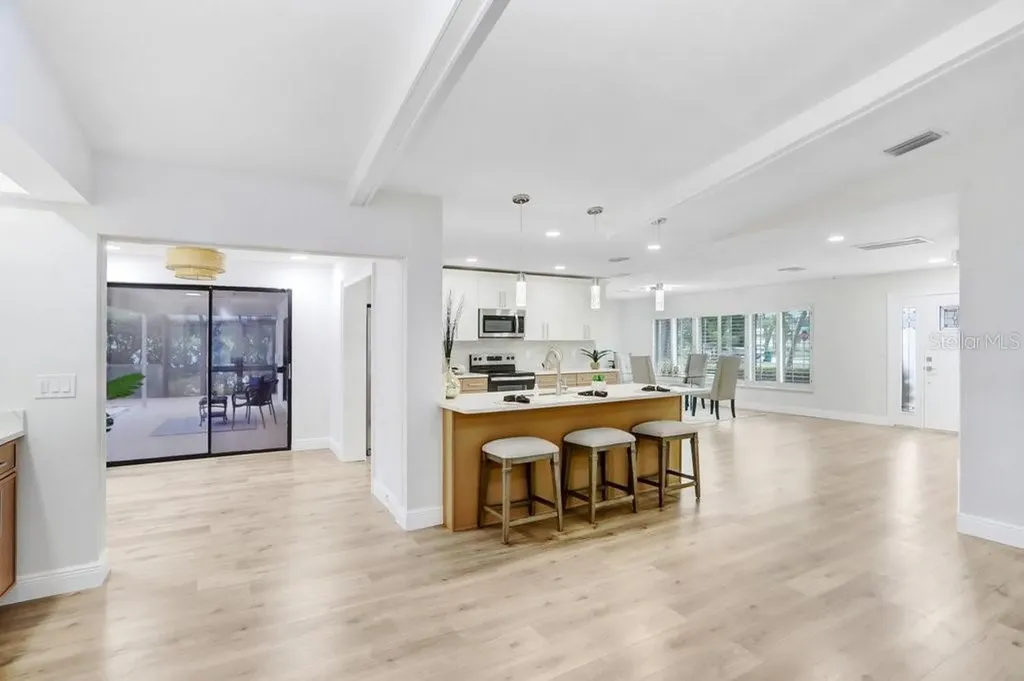 3039 Sandpiper Court Clearwater FL 33762