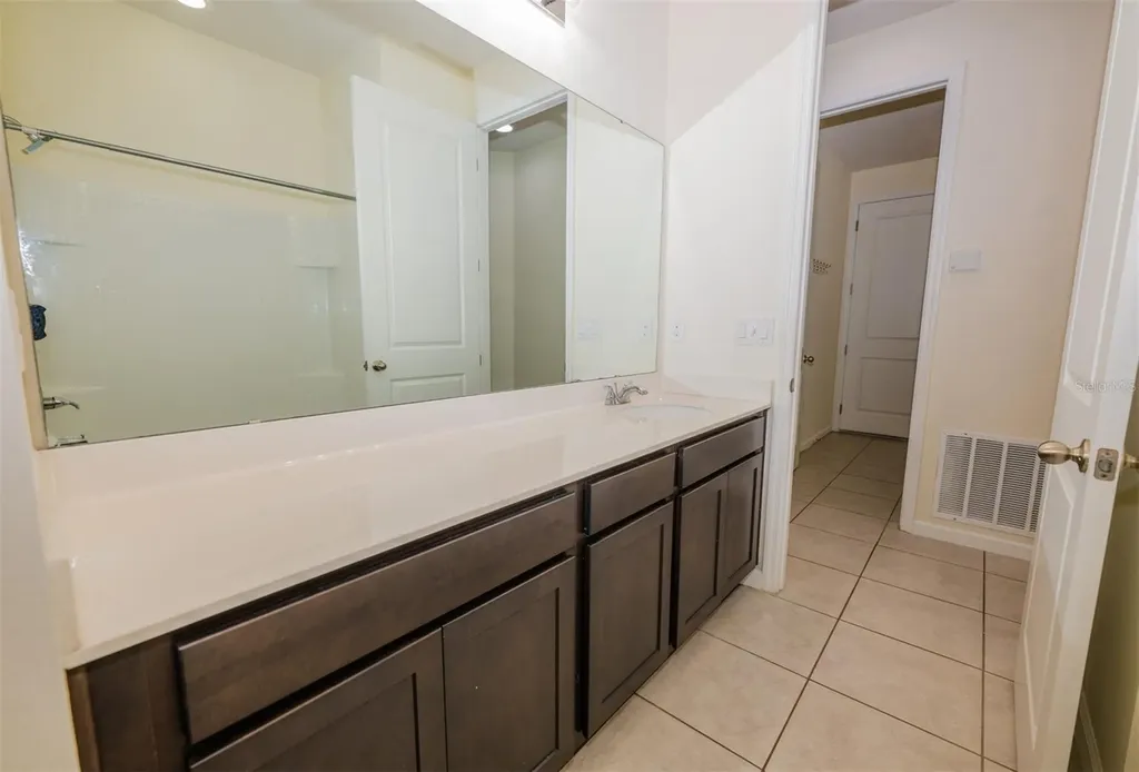 5631 Western Sun Drive St Cloud FL 34771