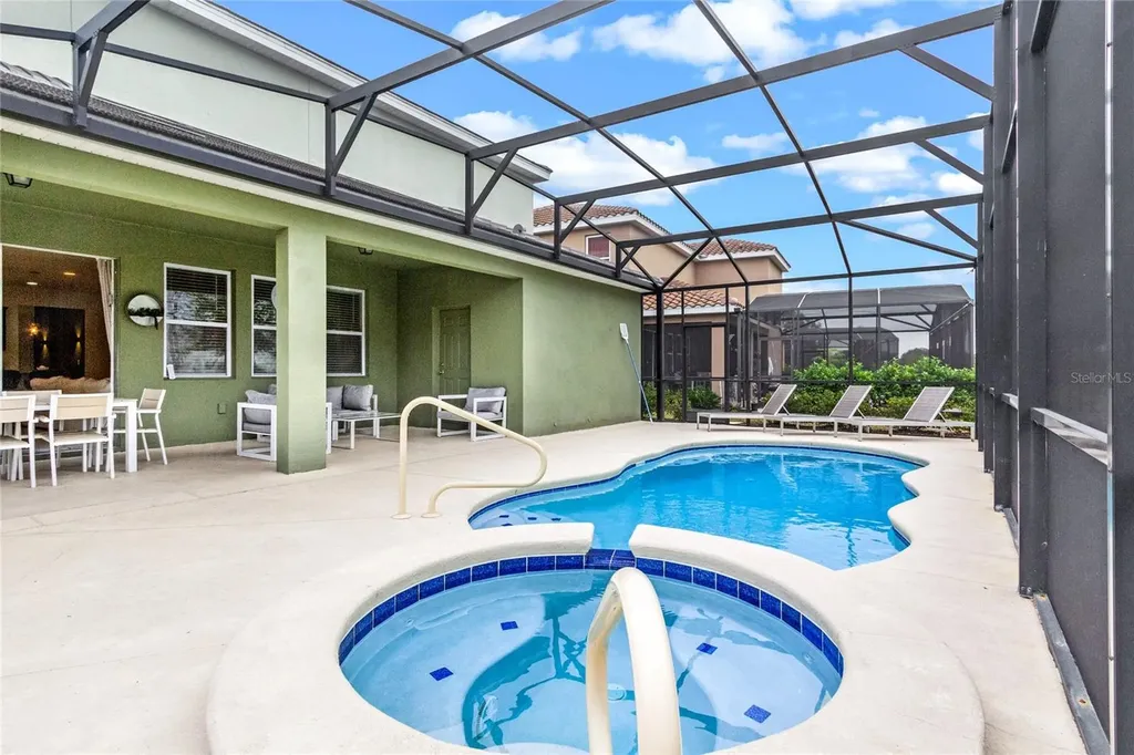 6070 Broad Oak Drive Davenport FL 33837