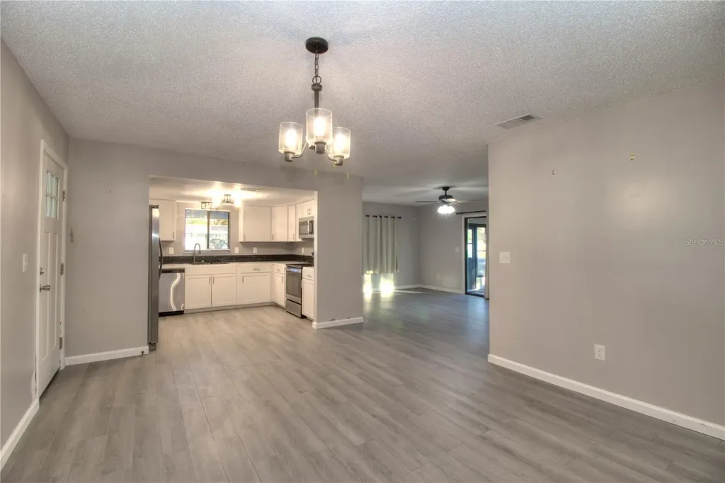 10182 SW 87th Terrace Ocala FL 34481