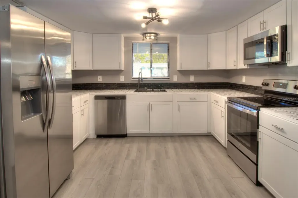 10182 SW 87th Terrace Ocala FL 34481