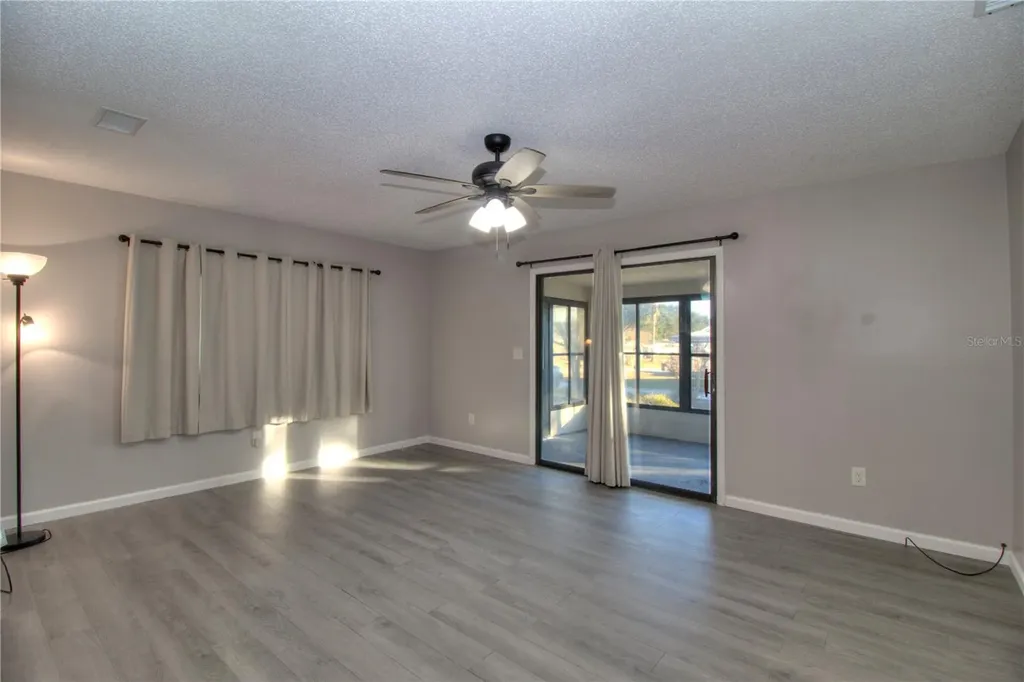 10182 SW 87th Terrace Ocala FL 34481