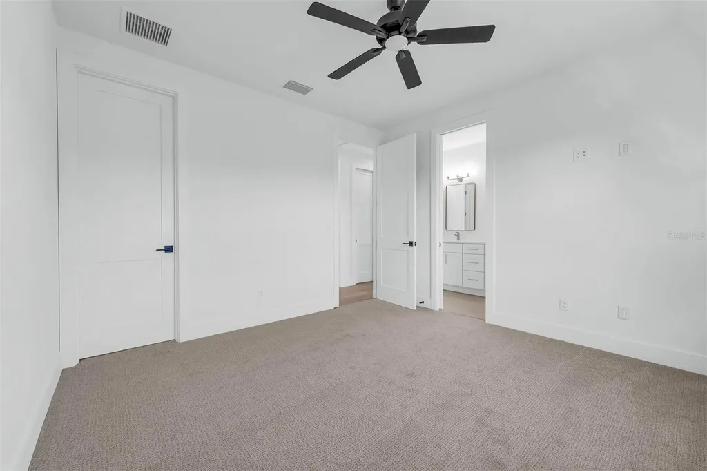 1010 Venetian Avenue Orlando FL 32804