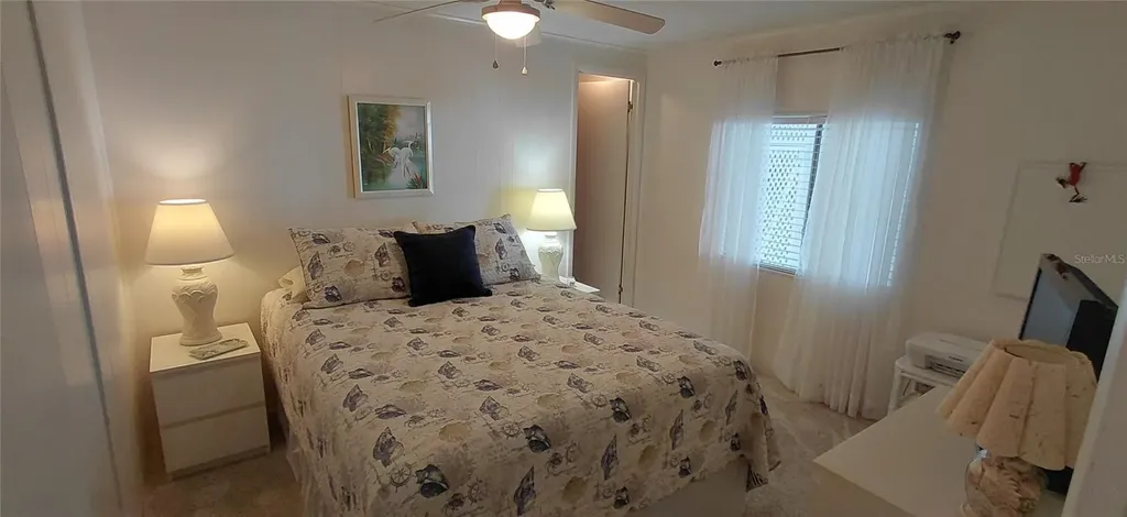 2127 Manoa Drive Holiday FL 34691