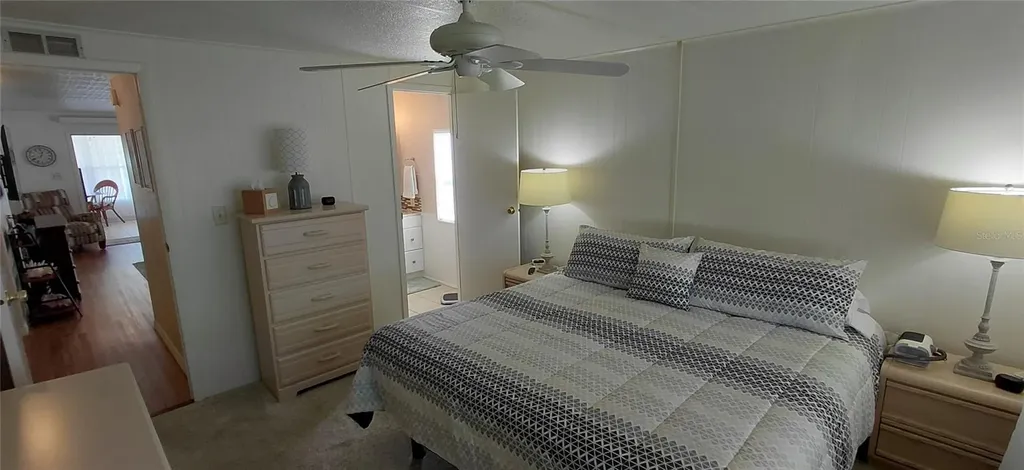 2127 Manoa Drive Holiday FL 34691