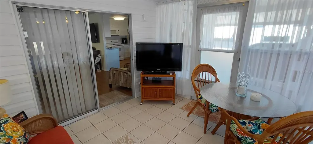 2127 Manoa Drive Holiday FL 34691