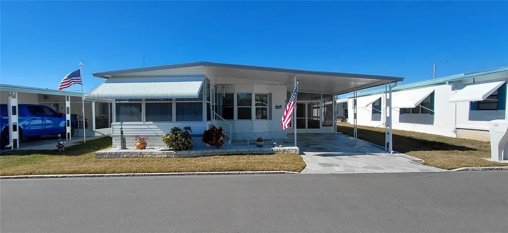 2127 Manoa Drive Holiday FL 34691