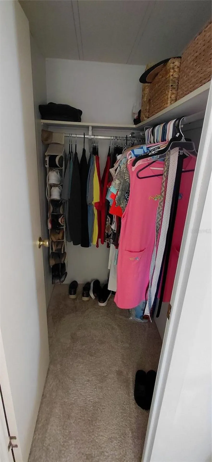2127 Manoa Drive Holiday FL 34691