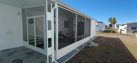 2127 Manoa Drive Holiday FL 34691