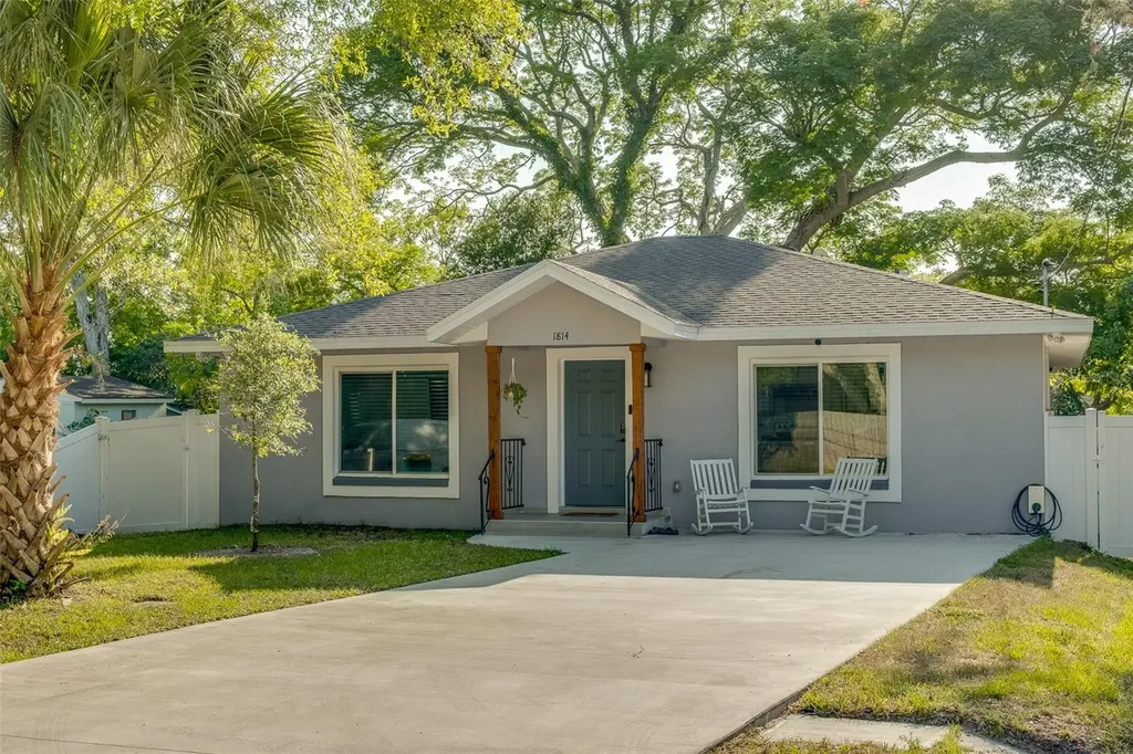 1814 Sylvan Drive Clearwater FL 33755