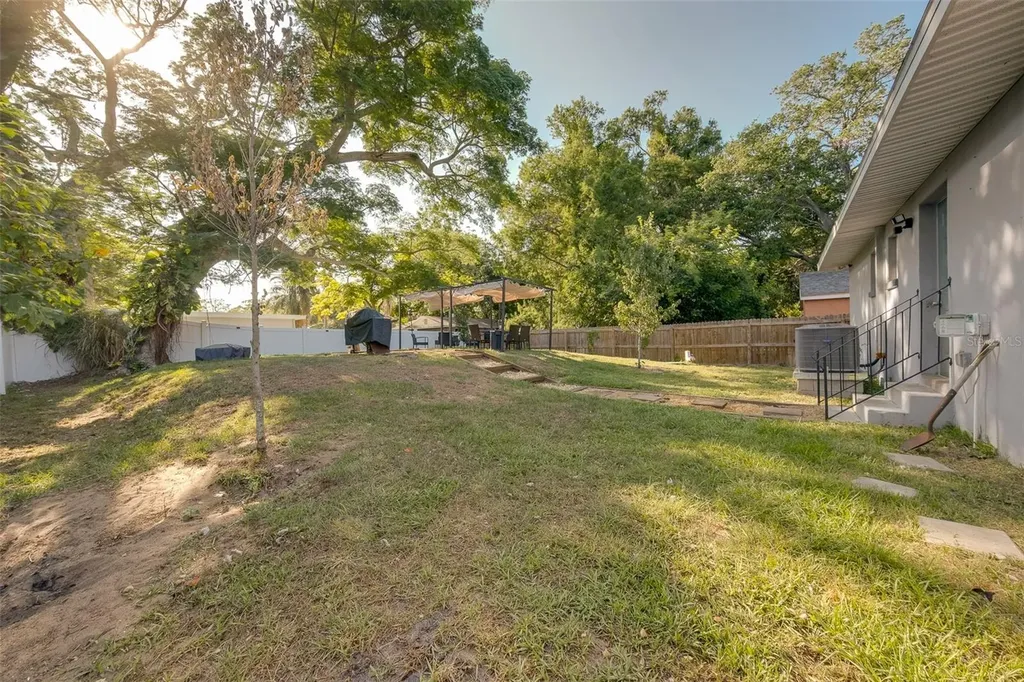 1814 Sylvan Drive Clearwater FL 33755