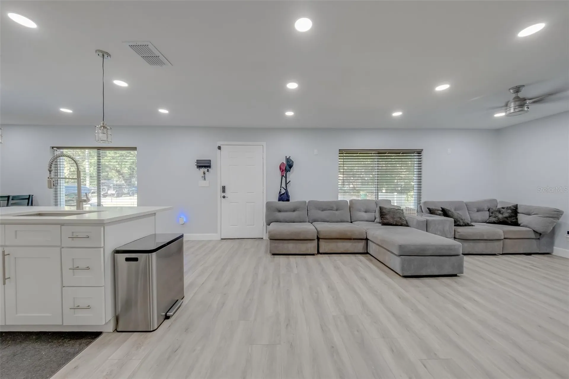 1814 Sylvan Drive Clearwater FL 33755