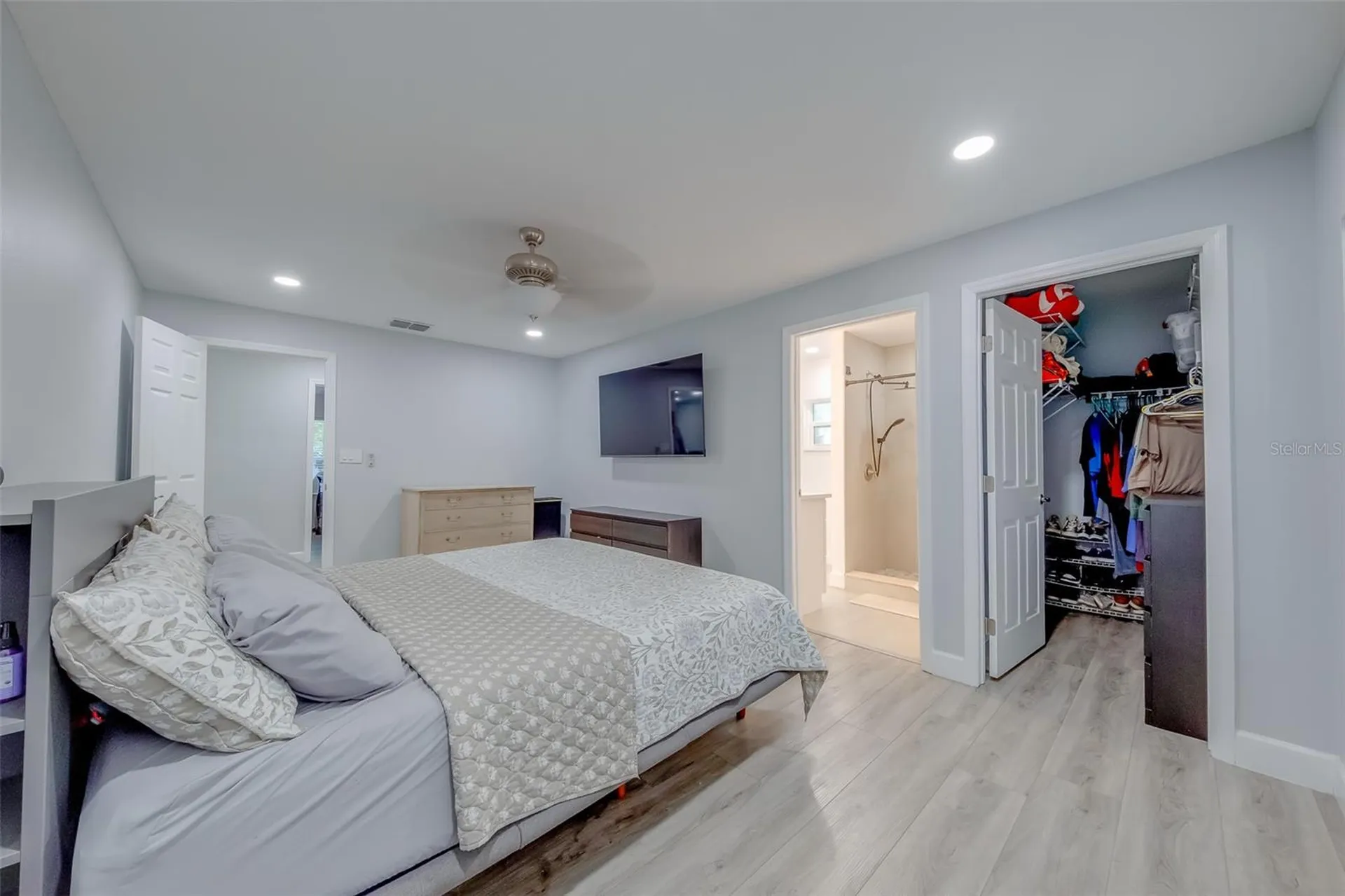 1814 Sylvan Drive Clearwater FL 33755