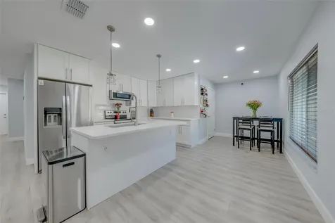 1814 Sylvan Drive Clearwater FL 33755