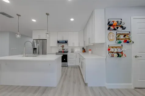 1814 Sylvan Drive Clearwater FL 33755