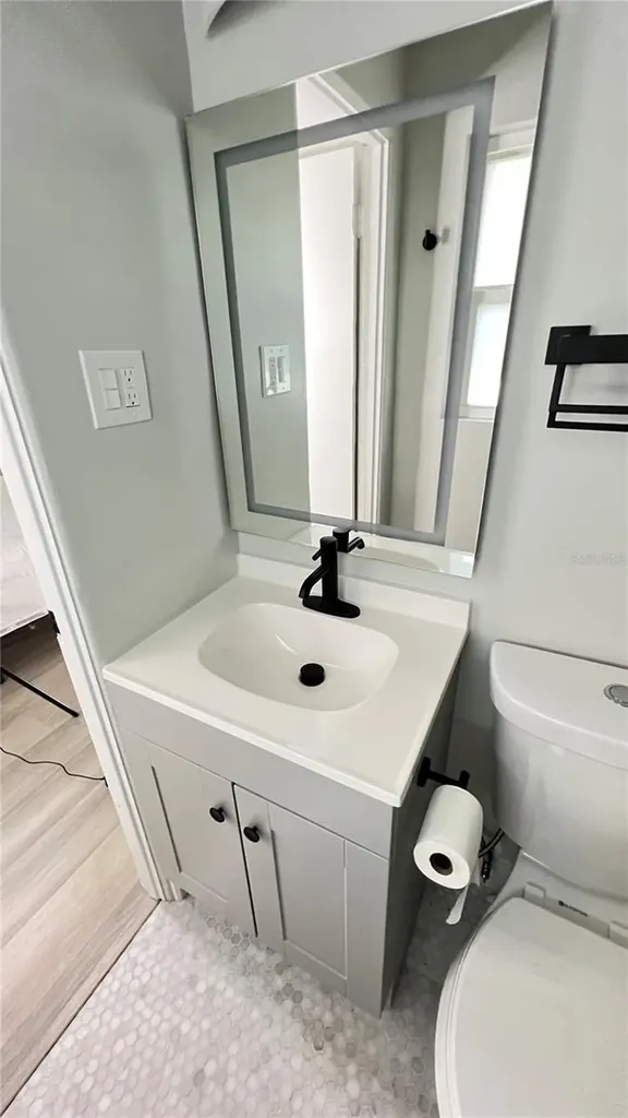 976 Tennessee Lane Sarasota FL 34234
