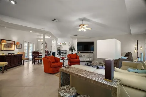 35350 County Road 439 Eustis FL 32736