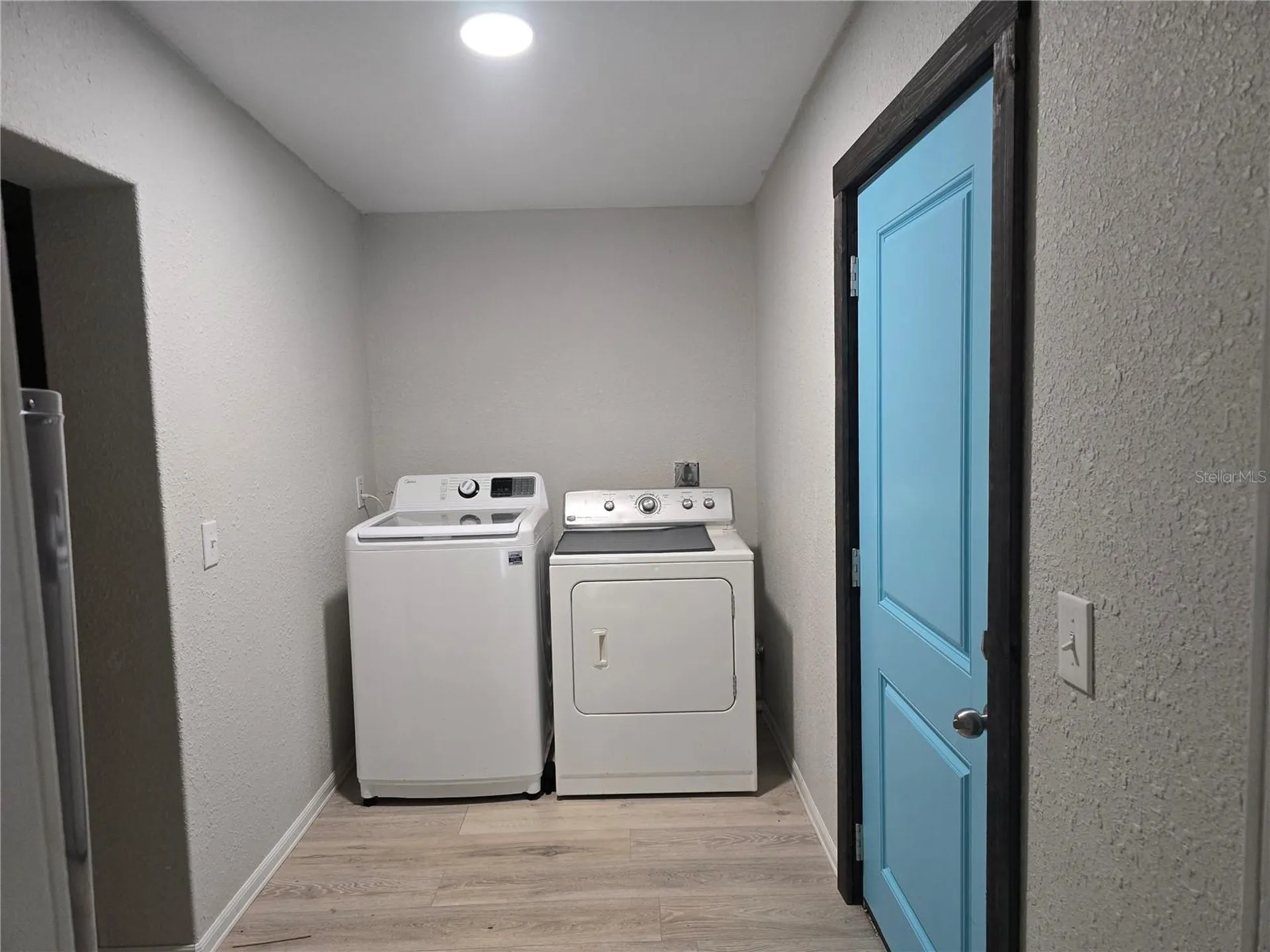 2346 Cr 401 Lake Panasoffkee FL 33538