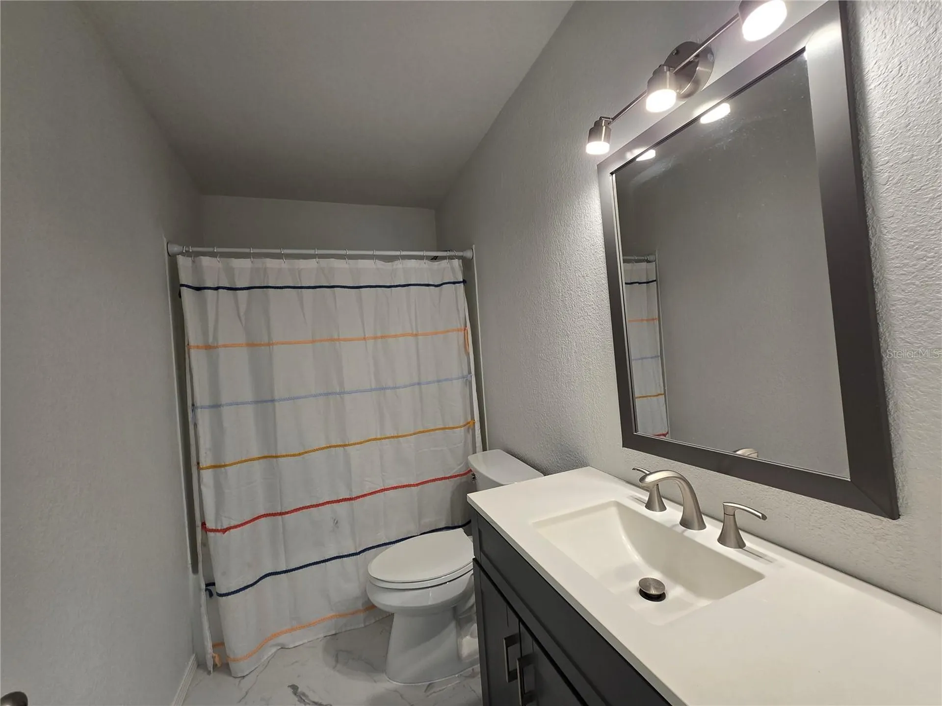 2346 Cr 401 Lake Panasoffkee FL 33538
