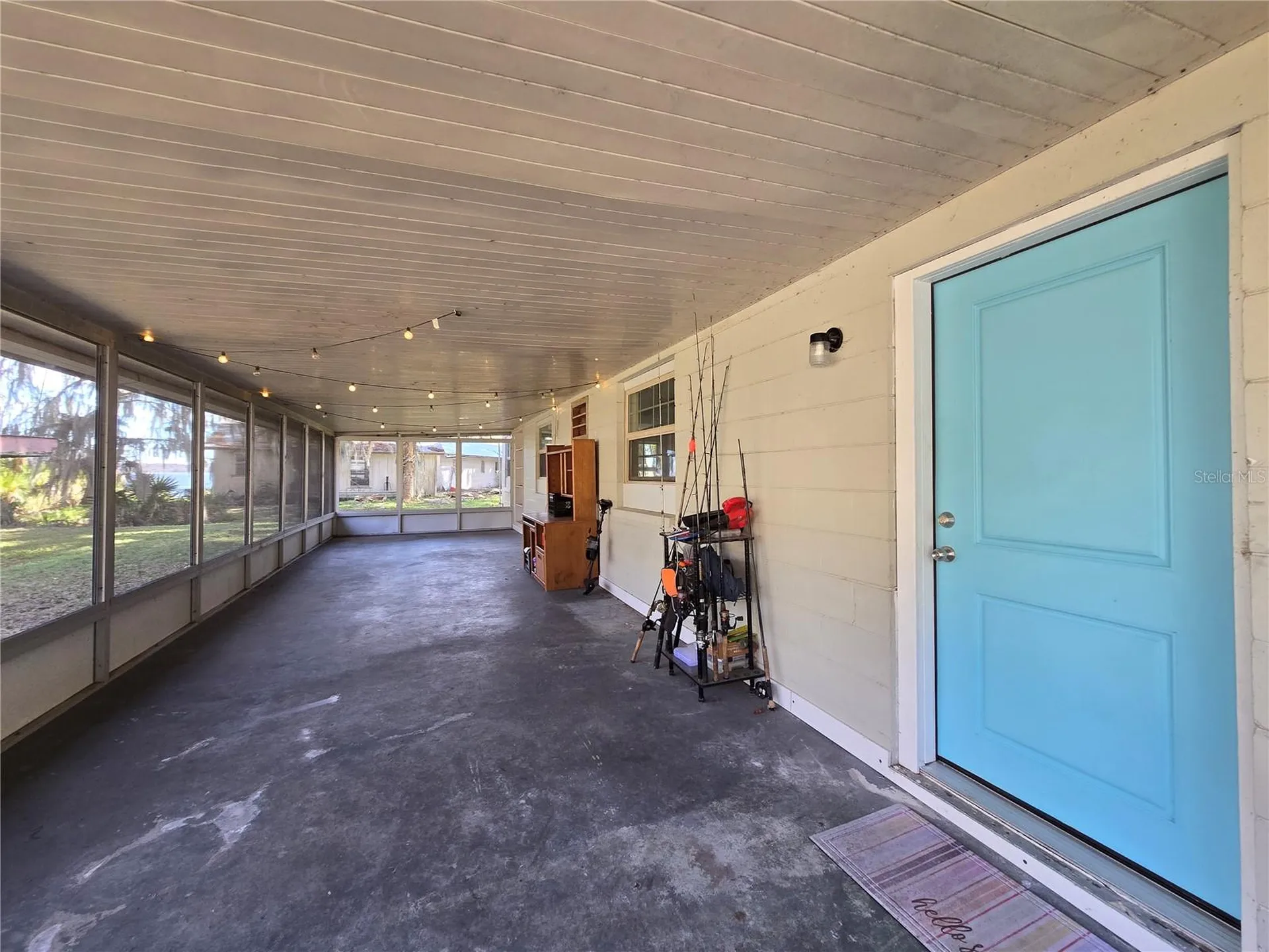 2346 Cr 401 Lake Panasoffkee FL 33538