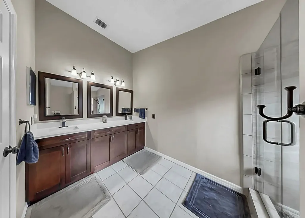 1306 Gangplank Drive Valrico FL 33594
